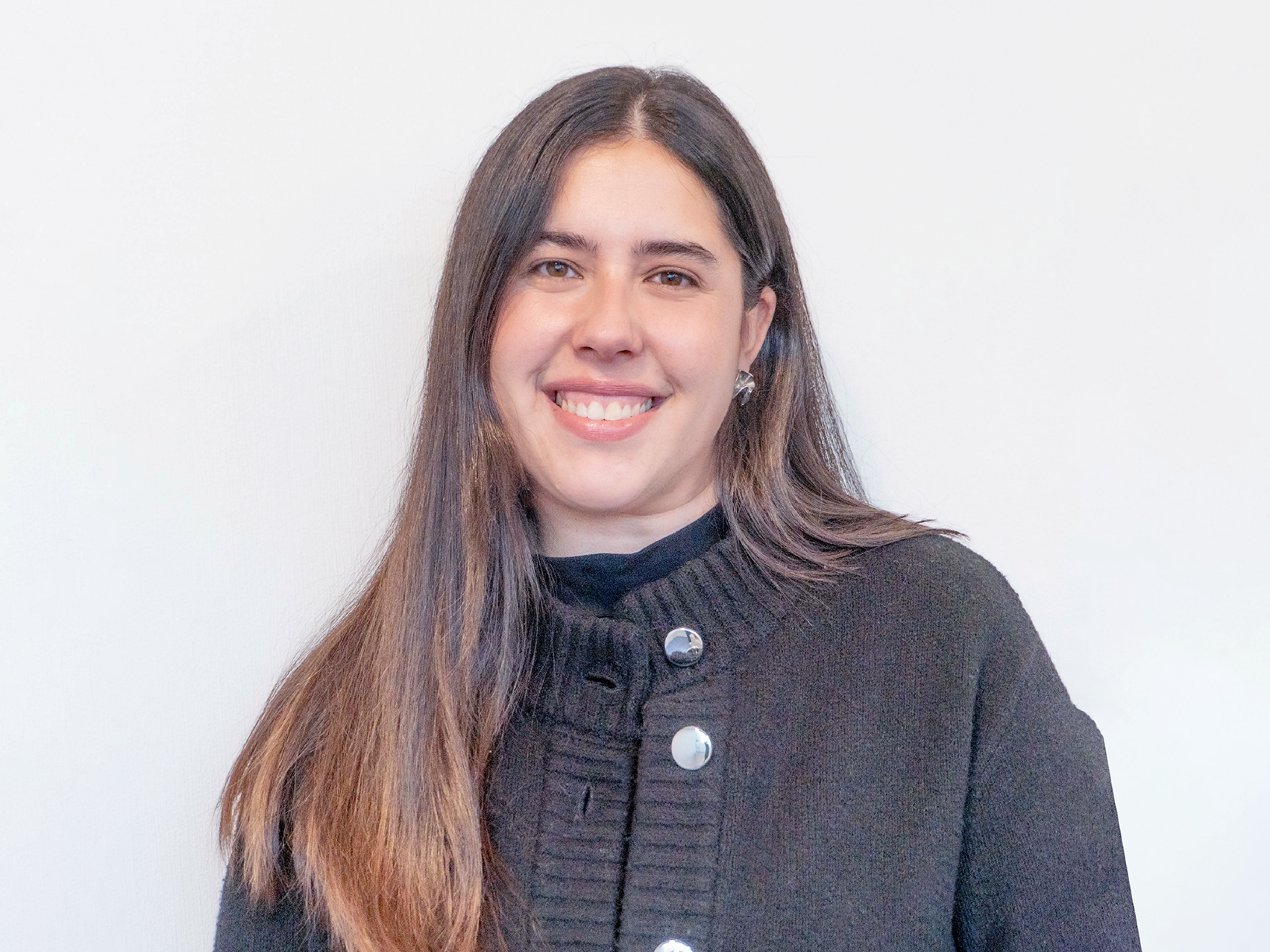 Camila Ruz Arata Psicóloga Clínica del Centro Mente y Bienestar